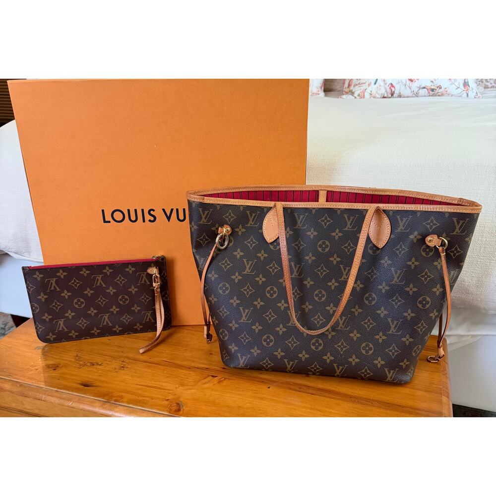 Louis Vuitton Neverfull MM in Monogram with Cherry Red Striped Interior - Picture 3 of 10